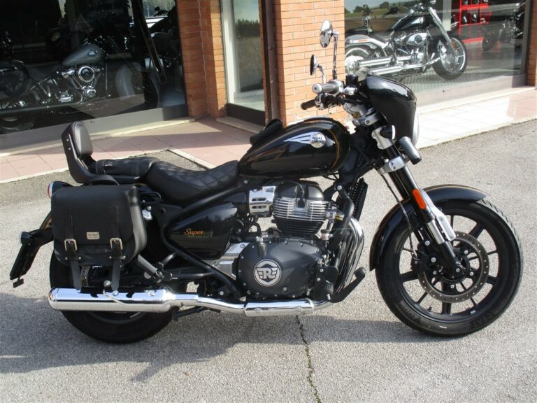 Royal Enfield Super Meteor 650 2023